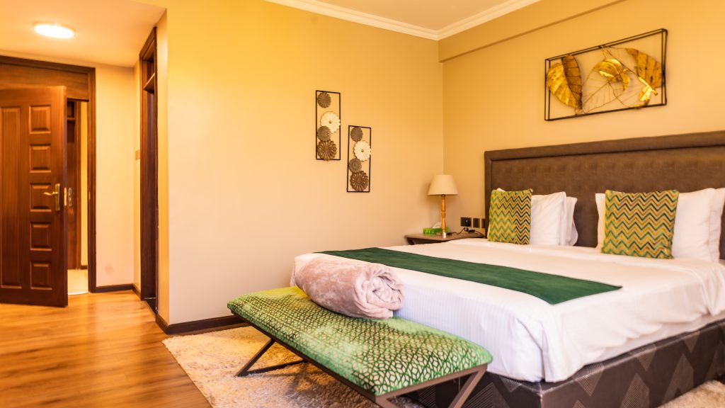 hotels in Karen